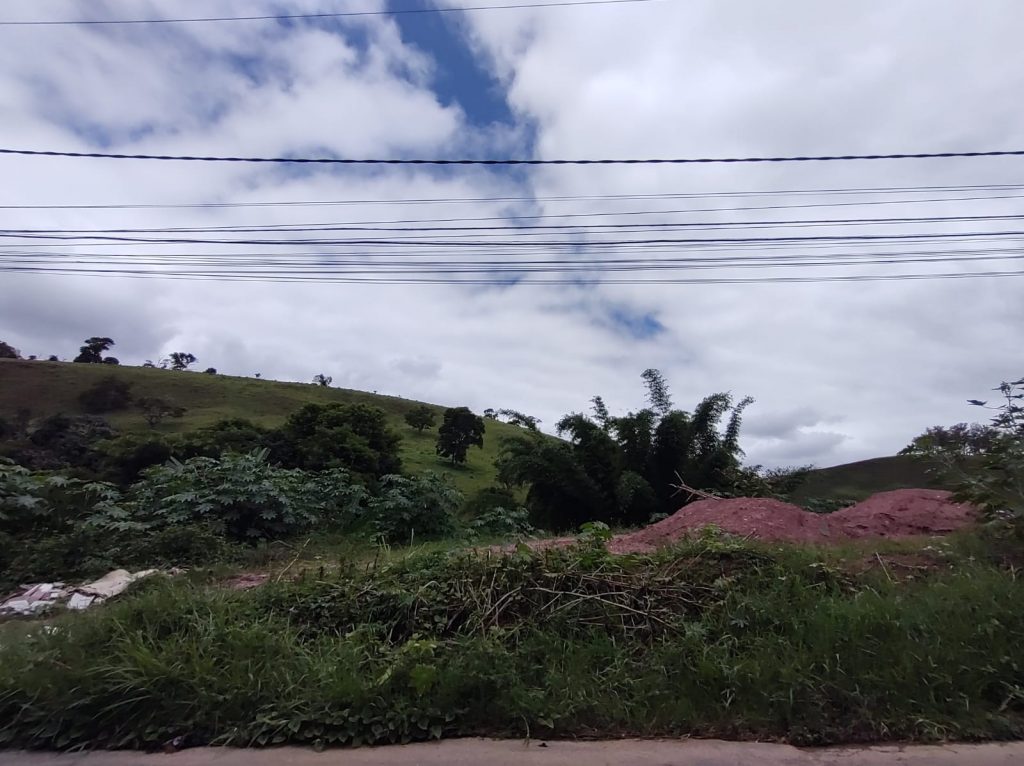 Rua Hélio Reis – Cabangu