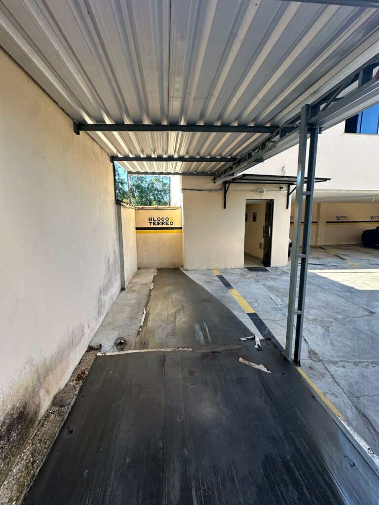 RUA SARAH COURI DE CASTRO, N° 229 – BAIRRO CABANGU.