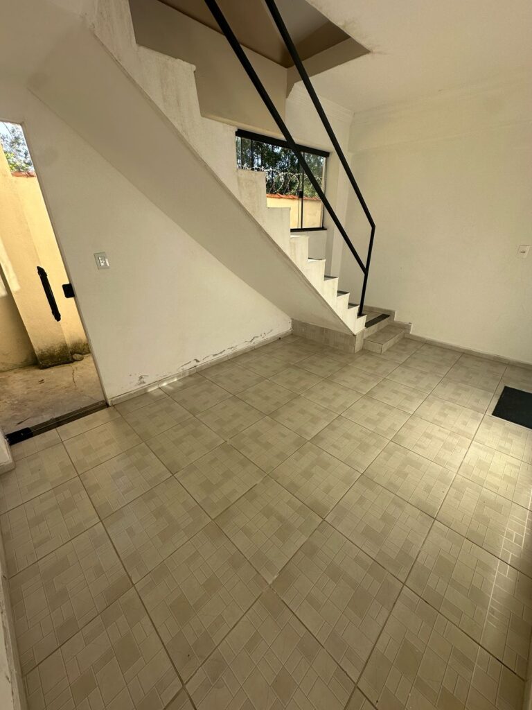 RUA SARAH COURI DE CASTRO, N° 229 – BAIRRO CABANGU.