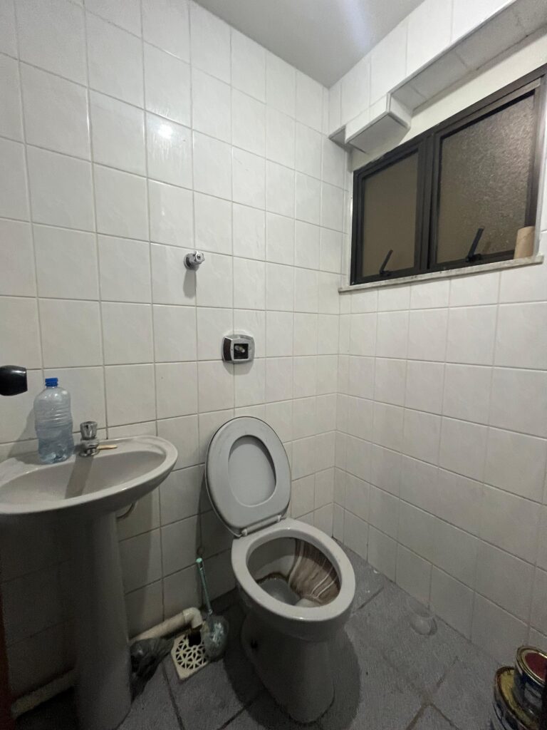 Avenida Presidente Getúlio Vargas, n 377, loja 112, Centro