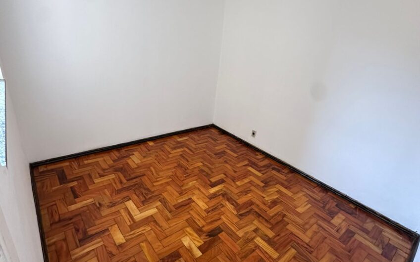 Rua Treze de Maio, 381, Centro.