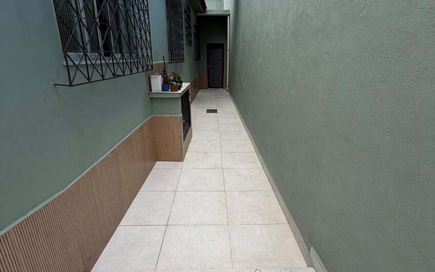 Rua Waldemar Silva, 294, Centro.