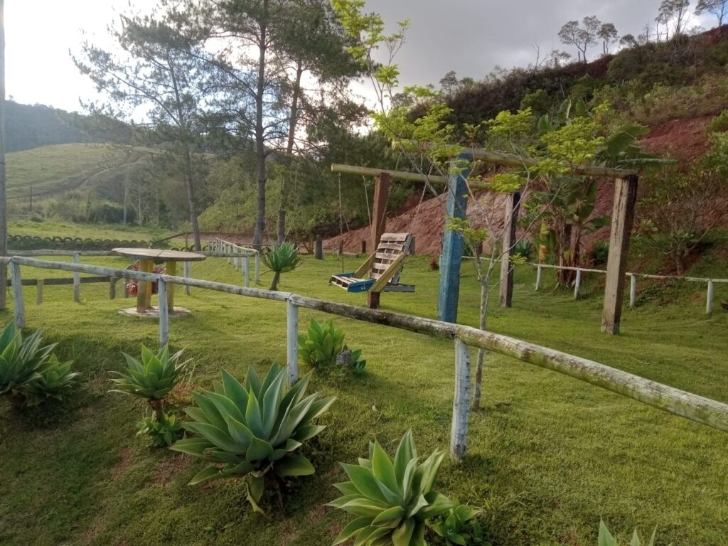 Chácara Ipê Amarelo, Mantiqueira, Santos Dumont.