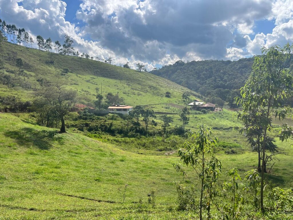 Fazenda Araçá, Estrada das Posses, Santos Dumont.