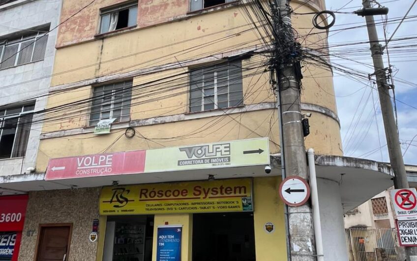Rua Murillo Volpe, 51, Centro.