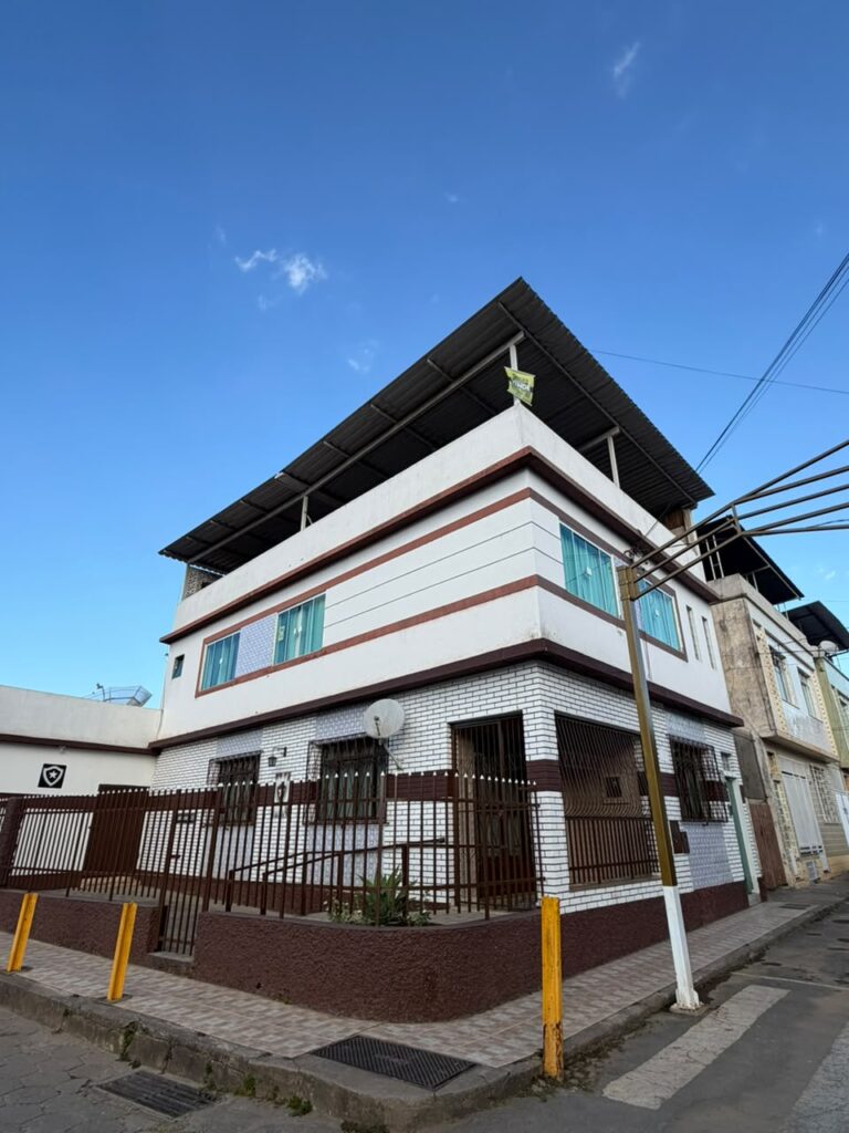 Rua Antônio Fernandes, n° 219, Bairro 4° Depósito