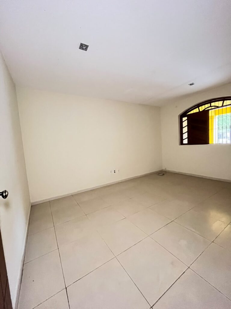 Rua Antônio Fernandes, 283 - Quarto Depósito