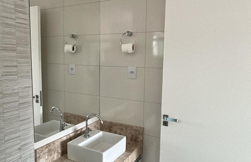 RUA AMADEU BOZA, Nº246, APARTAMENTO 201, CENTRO