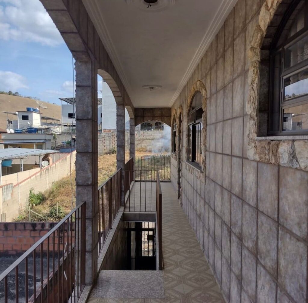 Rua Gustavo Álvares Cabral, nº138, Bairro da Glória