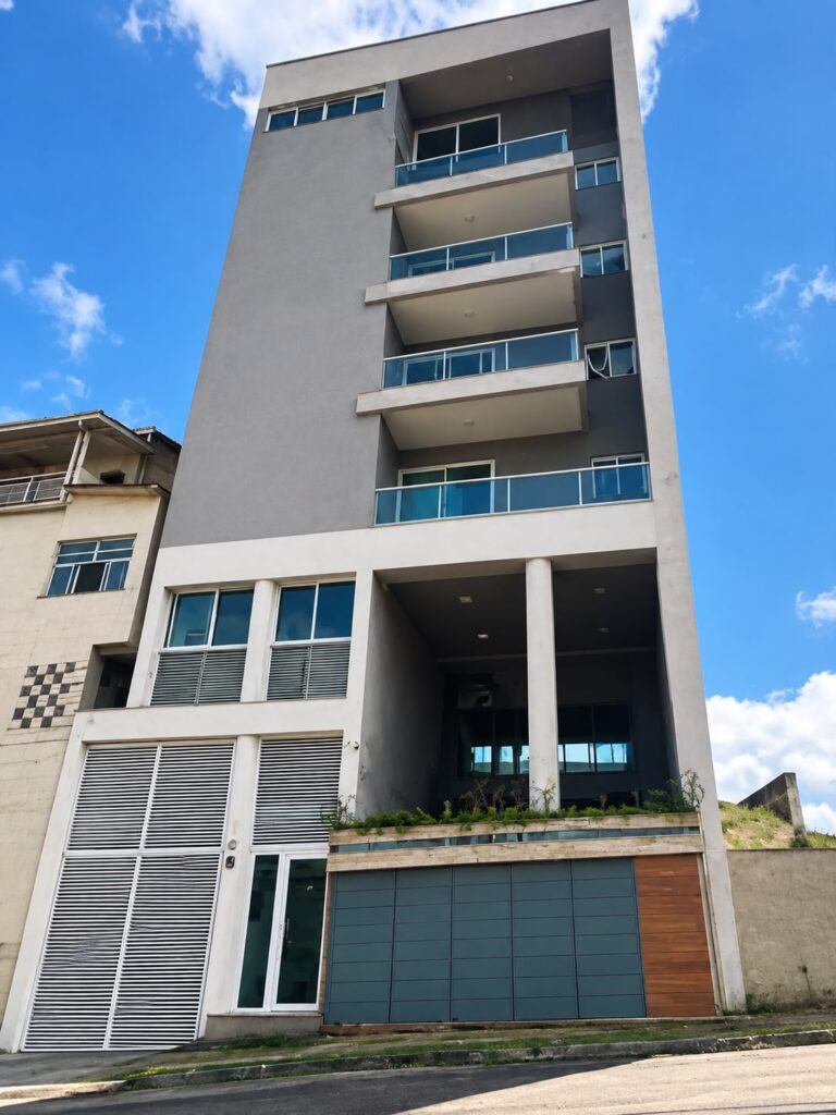 RUA AMADEU BOZA, Nº246, APARTAMENTO 201, CENTRO