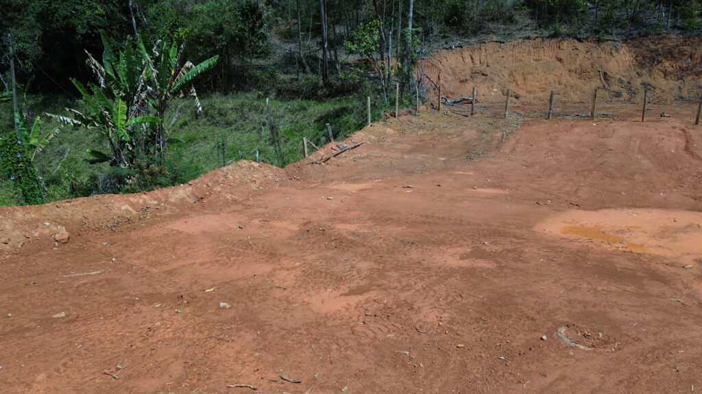 LOTE NA FRANCESA